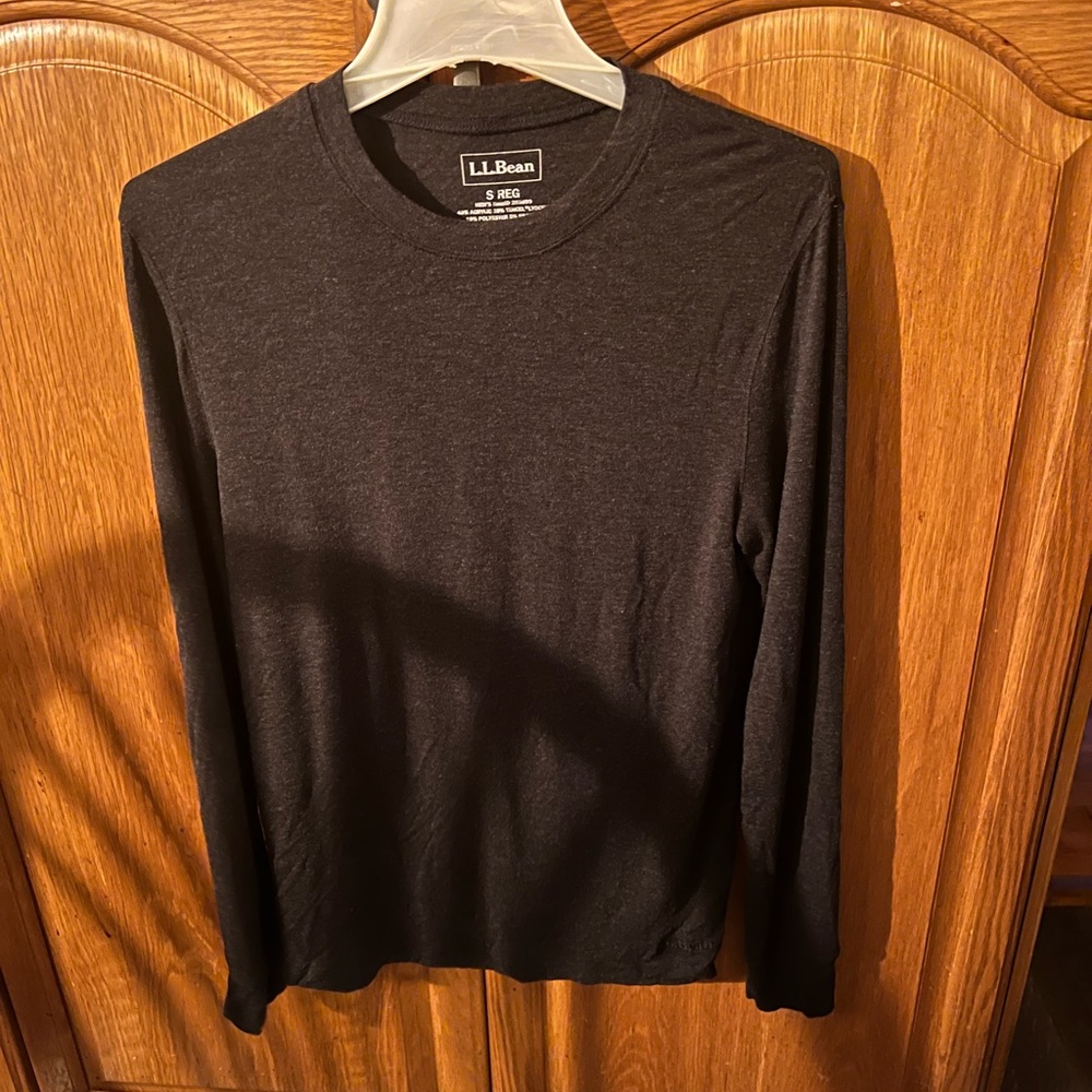 L.L. Bean Men’s Charcoal Long Sleeve Tee